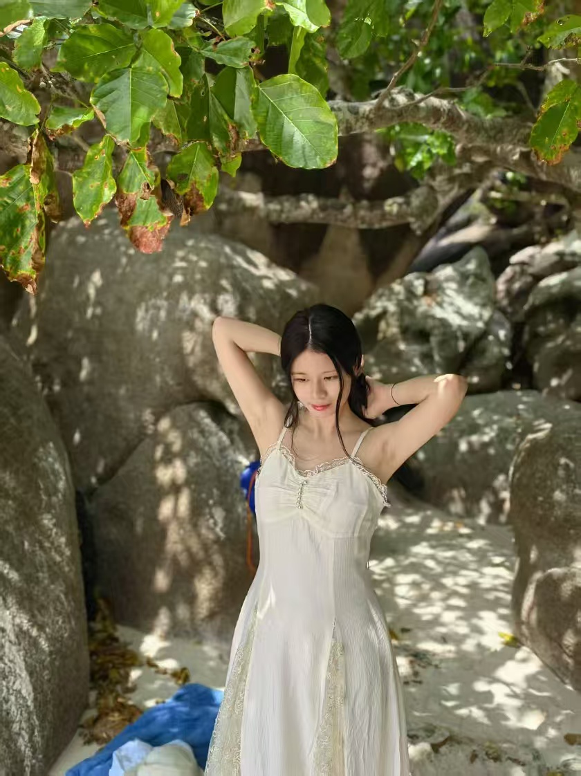 　从“副业刚需”到“技能复利”：赚钱的正